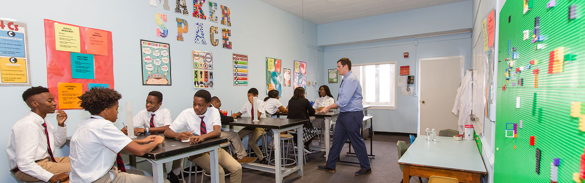 kids in the brand new maker's space lab at annunciation catholic school in dc